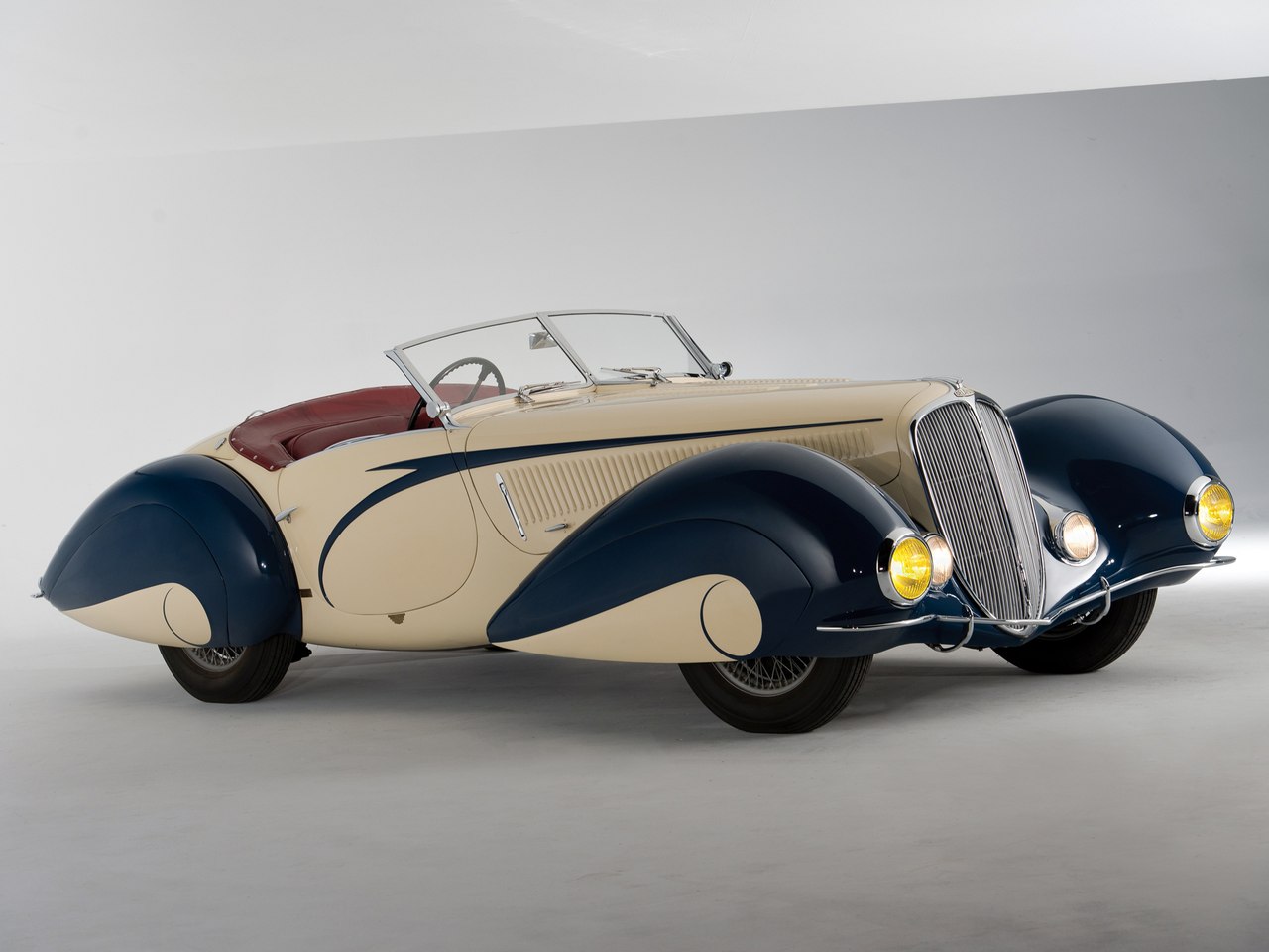Delahaye_Type_135_MS_Figoni_et_Falaschi_Teardrop_Coupe_1937.jpg